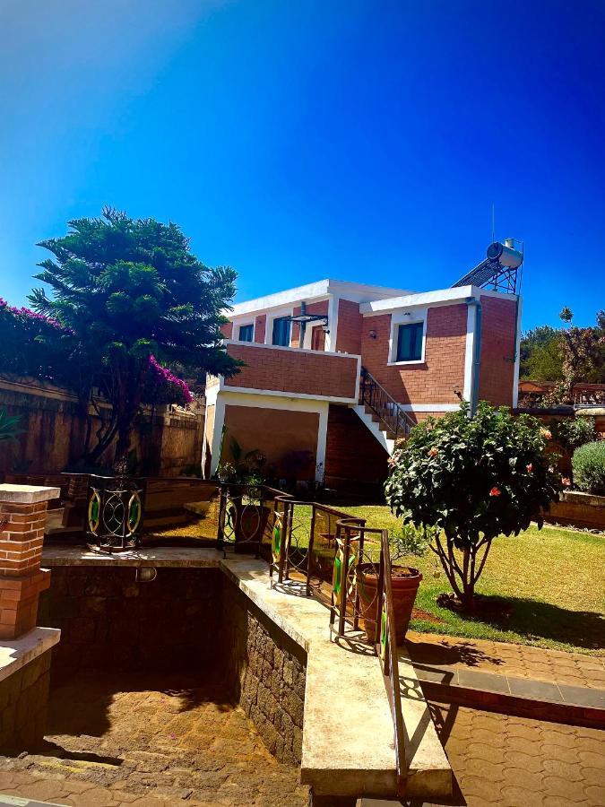 Appartements D'Hotes Marciloui Antsirabe Exterior foto
