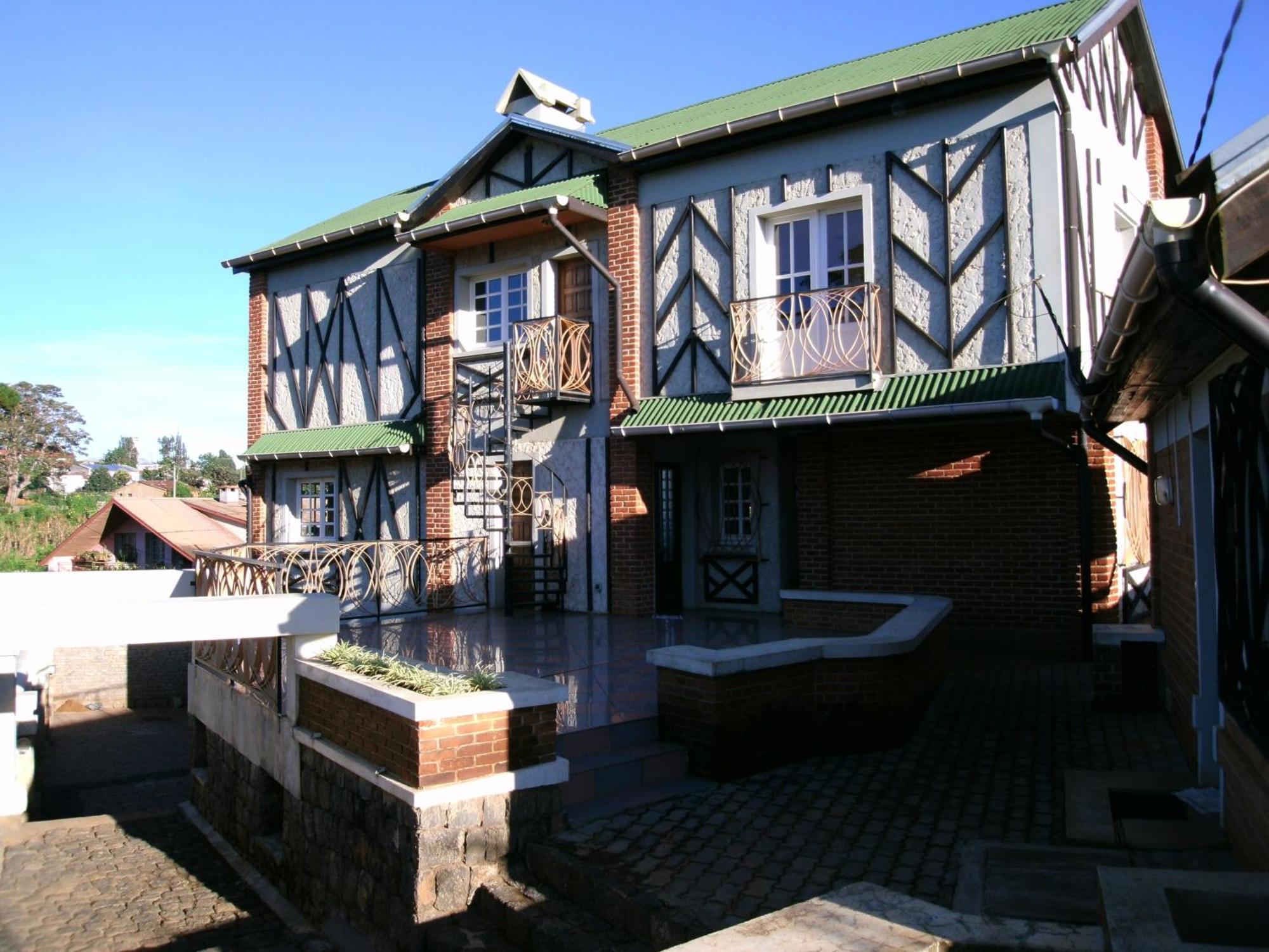 Appartements D'Hotes Marciloui Antsirabe Exterior foto